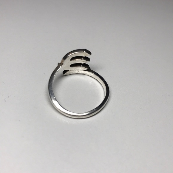 CUSTOM MADE Trident Open Wrap Ring - Picture 4 of 5